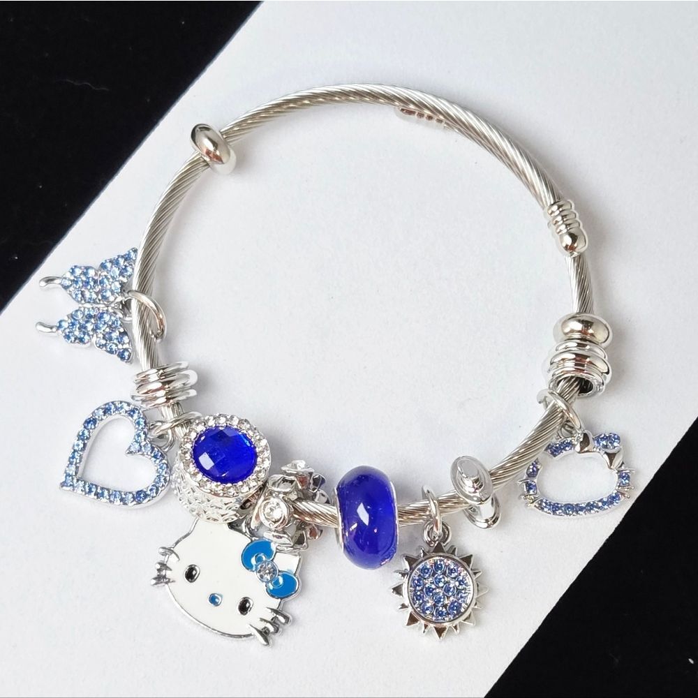 Hello Kitty Beaded Bracelet Blue Rhinestone Charm Kawaii